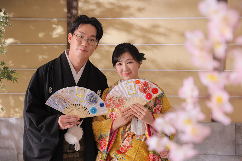 和装スタジオで桜と