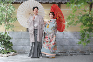 新婦様も新郎様も２着プラン！屋内庭園スタジオ