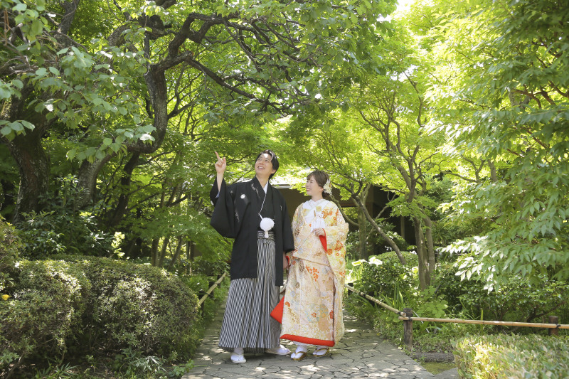 太陽に負けない素敵なお二人と目白庭園を散策！