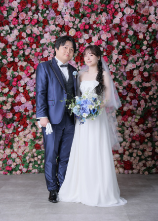 バラに包まれた特別な瞬間