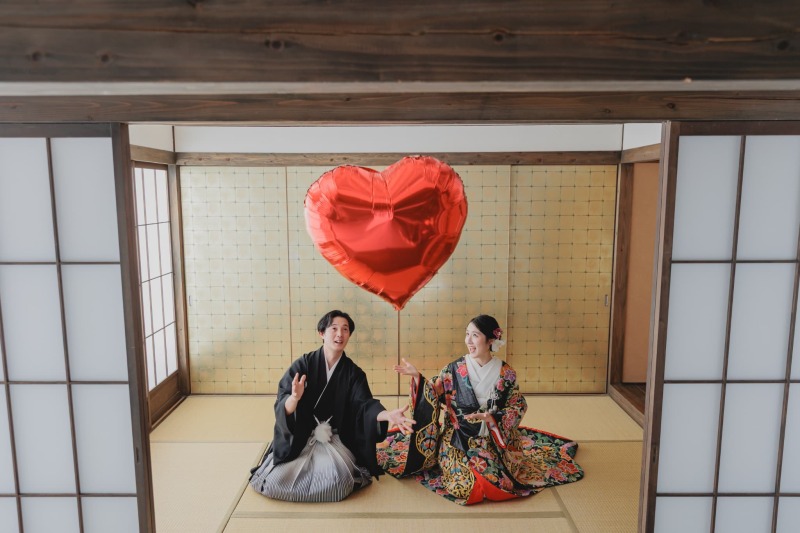 屋内庭園スタジオお持ち込みの小物で和装撮影