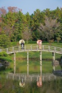 紅葉花田苑と能舞台