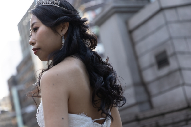 ドレスに合わせたヘアメイク