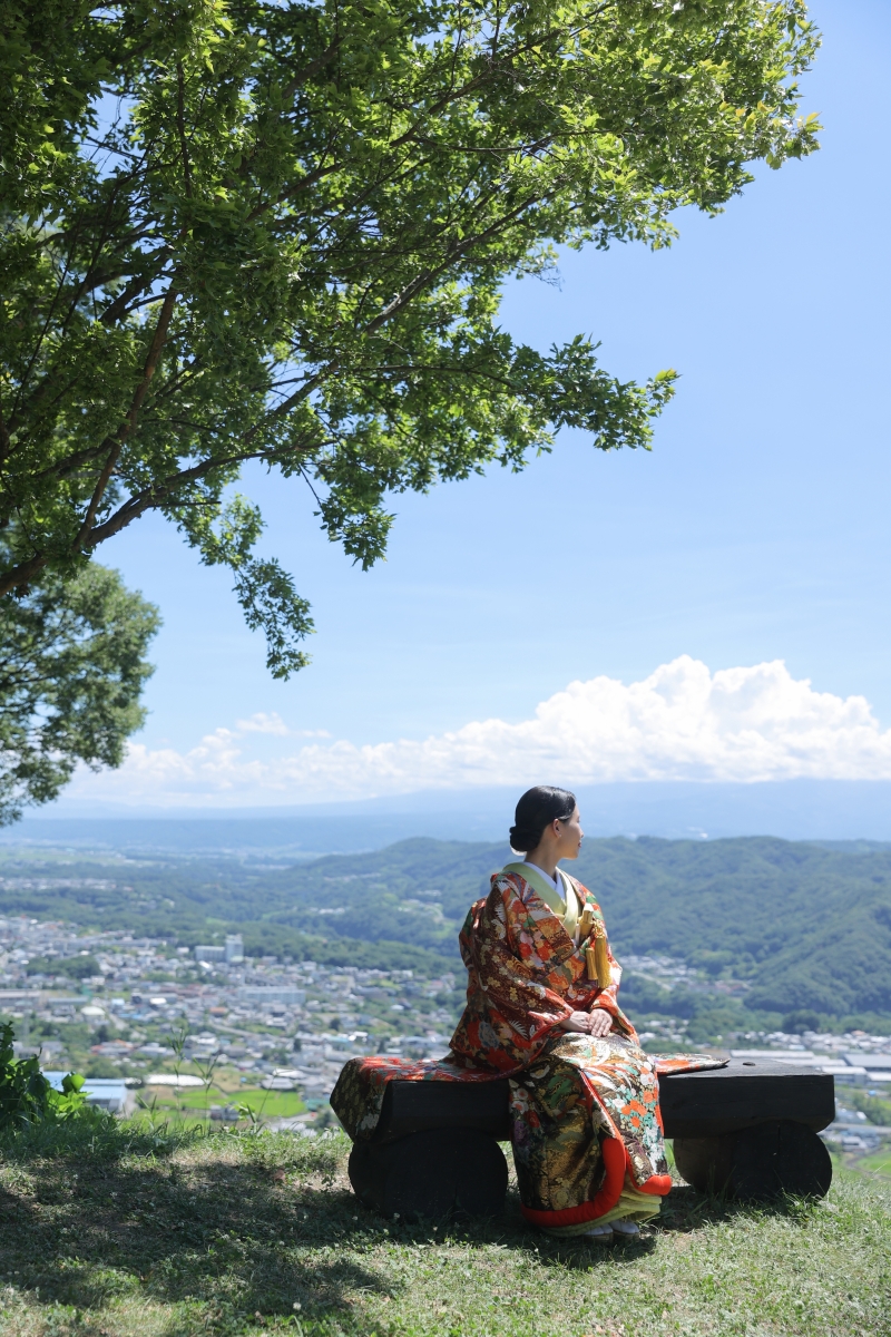 和装で飯綱山公園