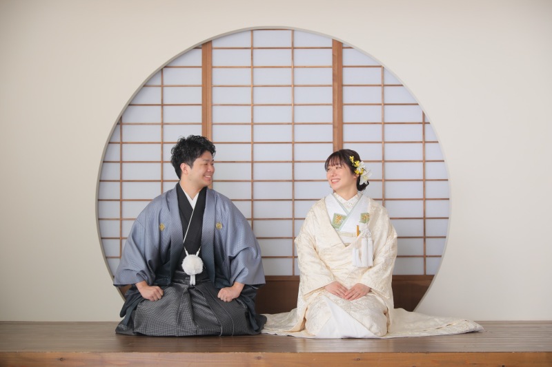 天候に左右されない屋内庭園スタジオ！