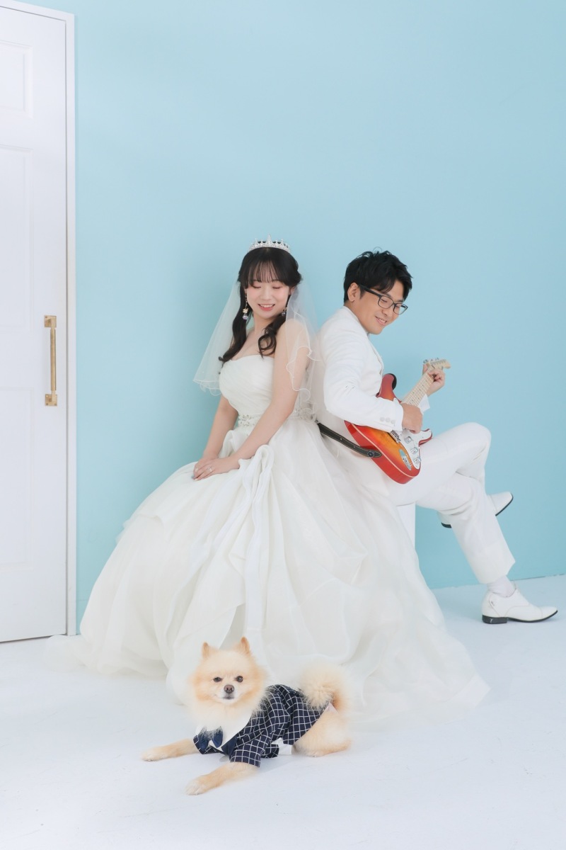 ハウススタジオの優しい雰囲気で、愛犬と記念撮影