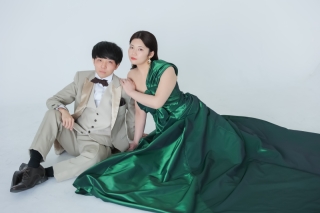 スタジオ撮影でお二人らしさ全開！！