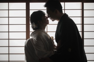 和装をお二人だけの空間で