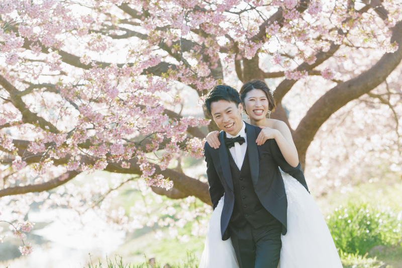 早咲きの桜のもとで【河津桜ロケーション】