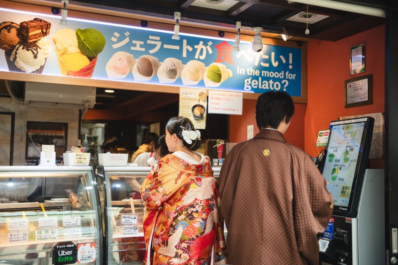 食べ歩きデート?!【浅草周遊】