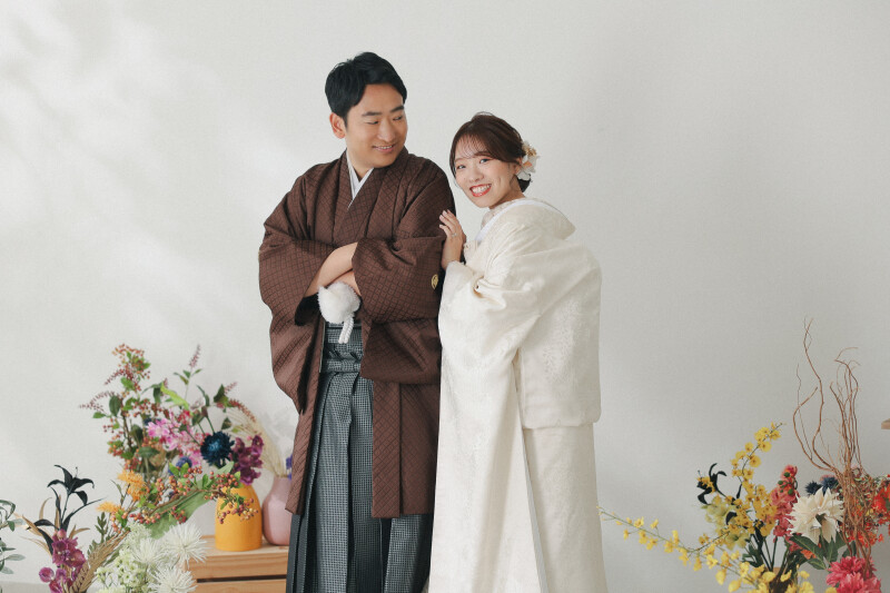 お花に囲まれたスタジオで和装撮影！