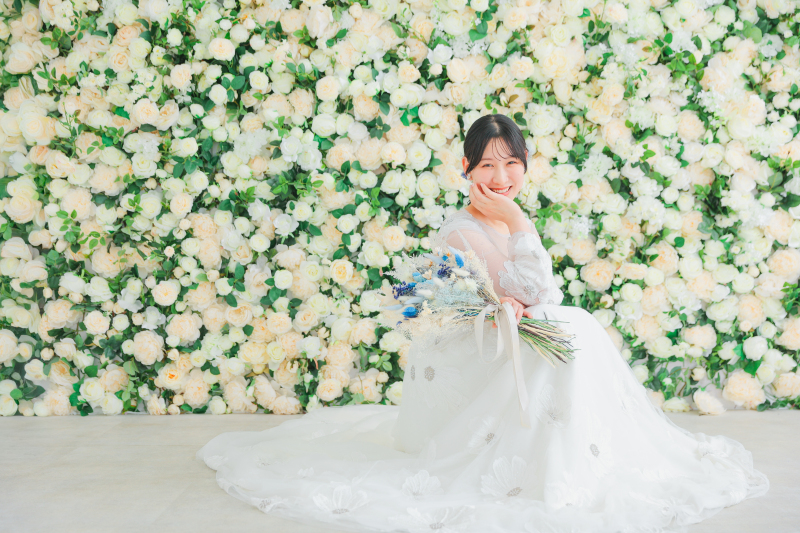 色とりどりの花たち。 ふたりらしさを詰め込んで photo by 谷澤 明美