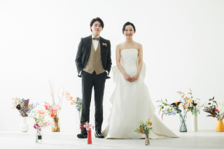 「洗練」と「遊び心」を纏う、モダン・スタジオフォト・レポート