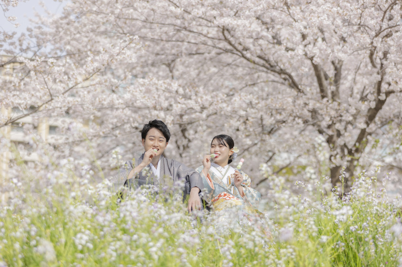 【桜に囲まれて】和装ロケーション