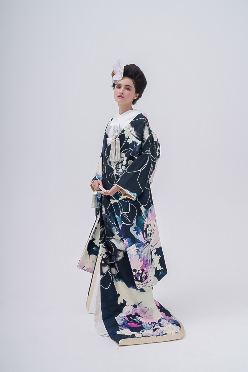 【新作ご紹介☆】360度どこからみても美しい着物