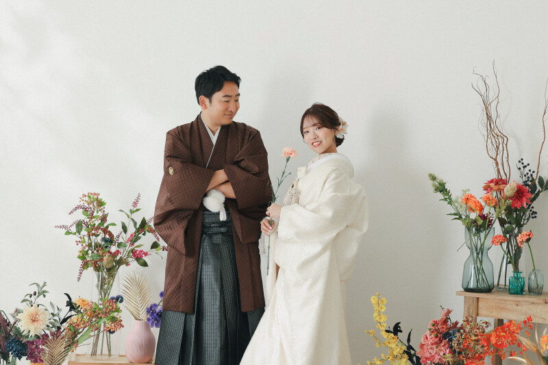 お花に囲まれたスタジオで和装撮影！