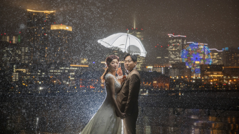 雨の中の大桟橋