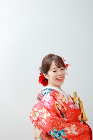 季節のお花を髪に添えて photo by 谷澤明美