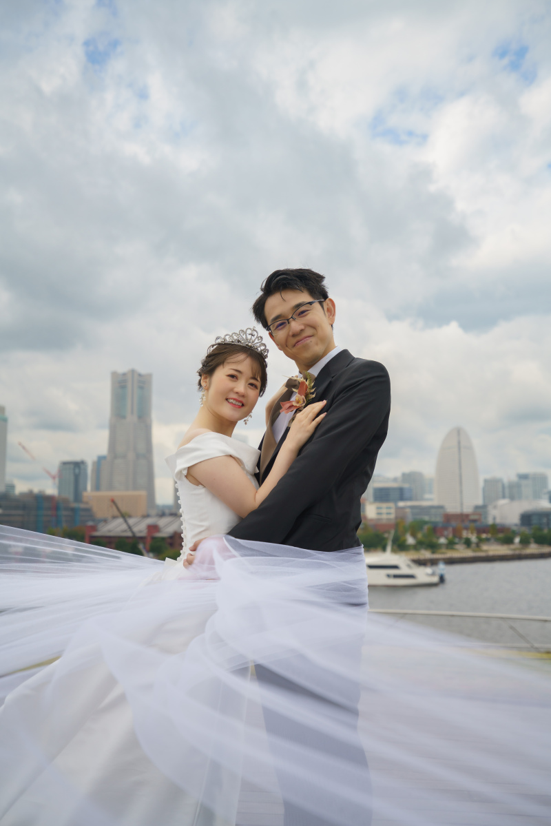 みなとみらいを背景に！【大桟橋ロケーション】