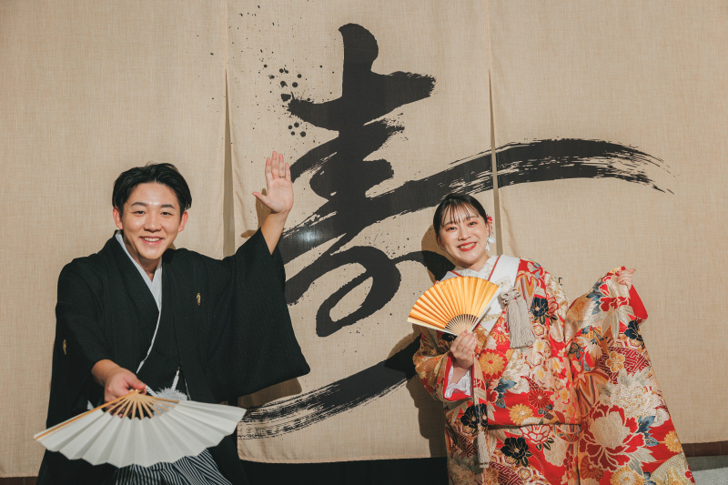 屋内庭園スタジオなら落ち着いた雰囲気のお写真を残すことができます！