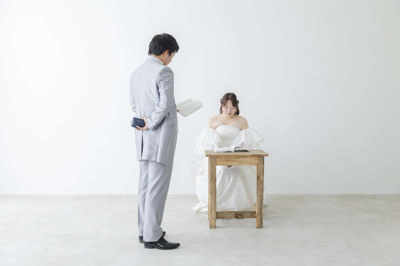 お二人の職業のアイテムを使って撮影させていただきました!