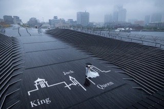 雨もかっこよく使いこなす!【大桟橋ロケーション】