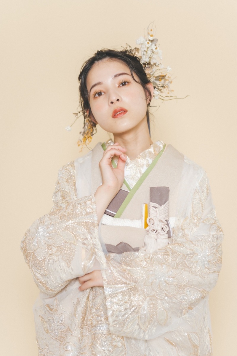 おしゃれな一癖ヘアの紹介