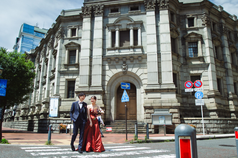 馬車道ロケーションでカッコよく