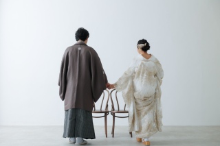 洋装のスタジオで和装!?〜和装ハウススタジオ〜