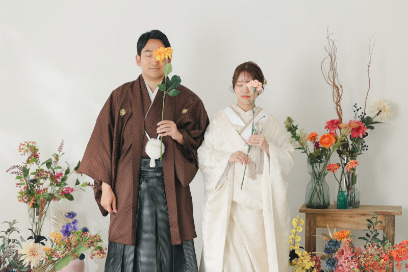 お花に囲まれたスタジオで和装撮影！