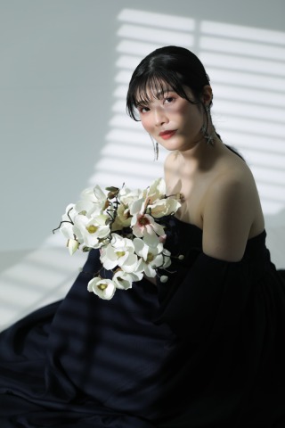 ネイビーカラー