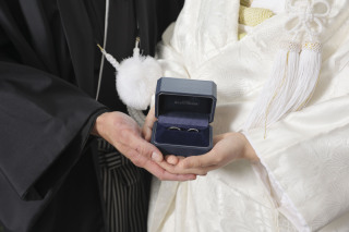 白無垢屋内庭園スタジオ