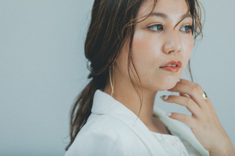 おしゃれな一癖ヘアの紹介