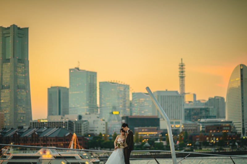 横浜の夕暮れと夜を