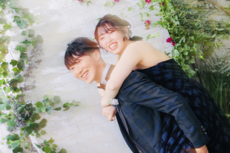 紺色チェックでbe chic