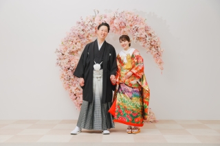 暑い季節も快適に撮影できる屋内庭園スタジオ