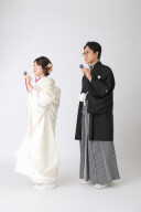 小物を活かした新郎新婦撮影 ~お二人の個性を写真に込めて~