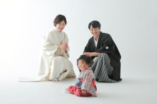 お子さまも一緒に和装スタジオ撮影！