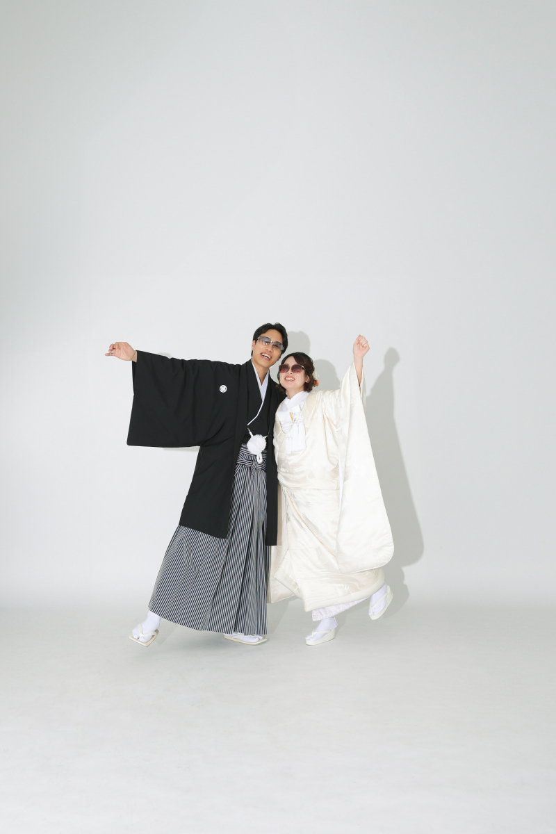 小物を活かした新郎新婦撮影 ~お二人の個性を写真に込めて~