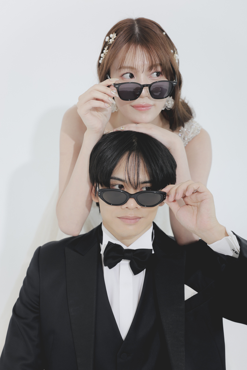 新背景×白背景でかっこよさ爆発!美男美女カップルの魅力全開フォト