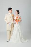 シンプルでフレッシュな洋装スタジオ撮影！