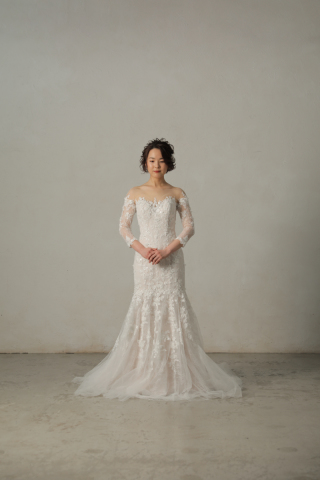 新作ドレス、入荷しました＊