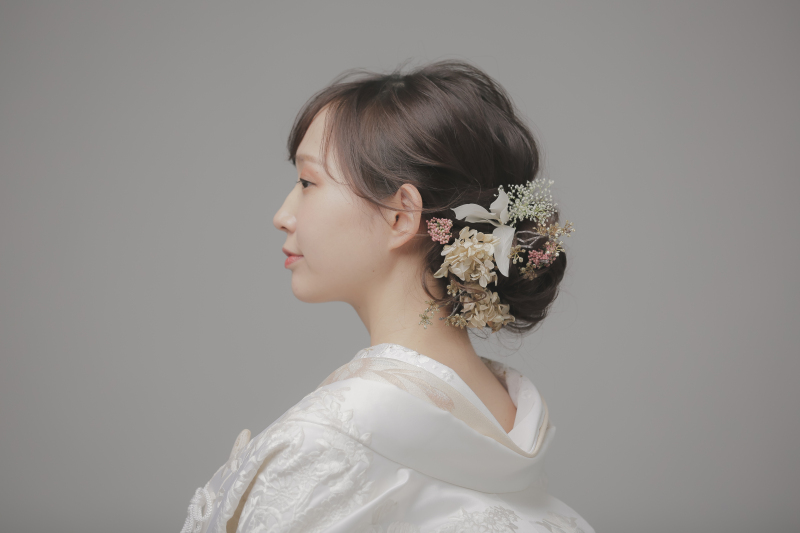 ドライフラワーを使ったヘアスタイル♡