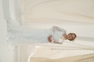 新作ドレスのご紹介