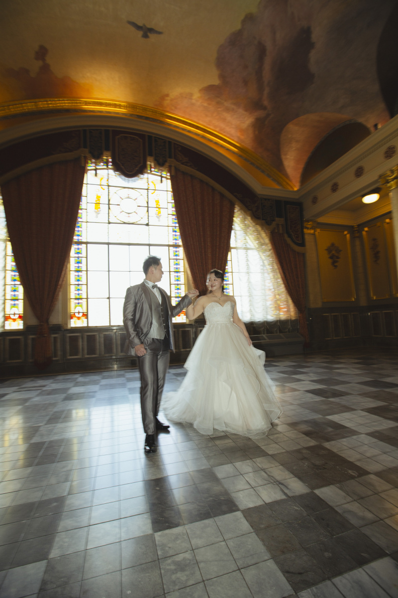 都会の灯りに包まれて