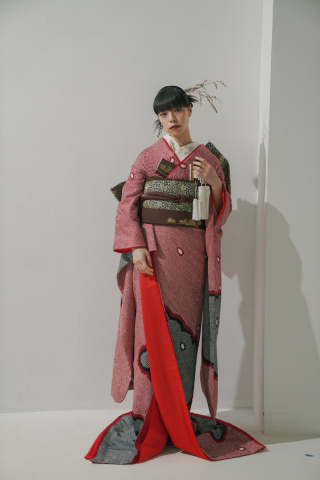 新作！引き振袖のご紹介♩♩