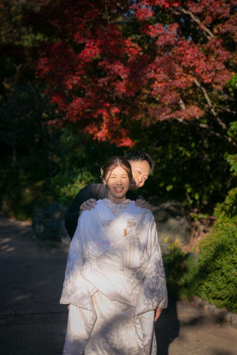 秋の大仙公園で、おふたりらしさ全開の撮影を!
