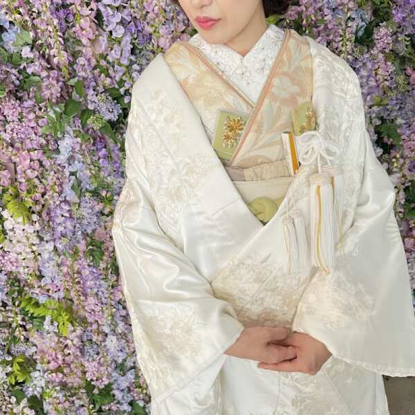 色打掛から白無垢にチェンジ