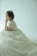 大注目の韓国ドレス「Aurum」