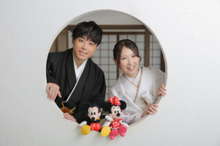 思い出のアイテムと一緒に!お二人らしいフォトウェディングを!